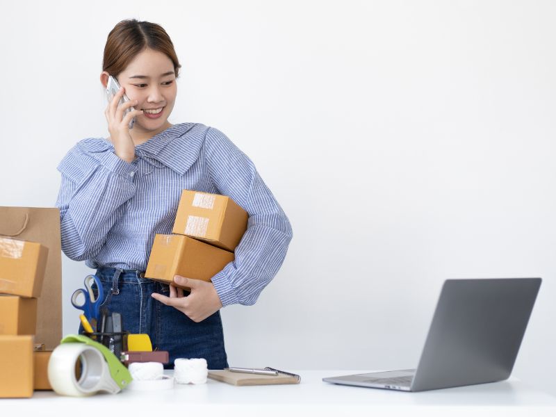 Website giúp nhà bán hàng chủ động trong kinh doanh 