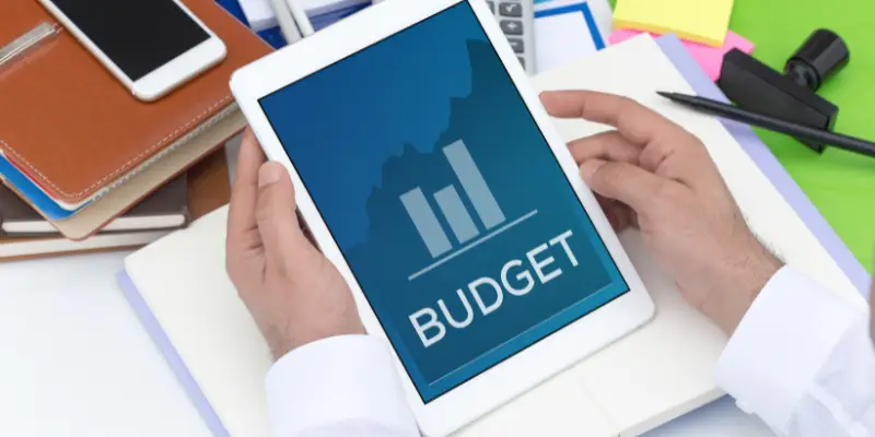Checklist SMEs cần chuẩn bị trước khi thuê ngoài Marketing (4)