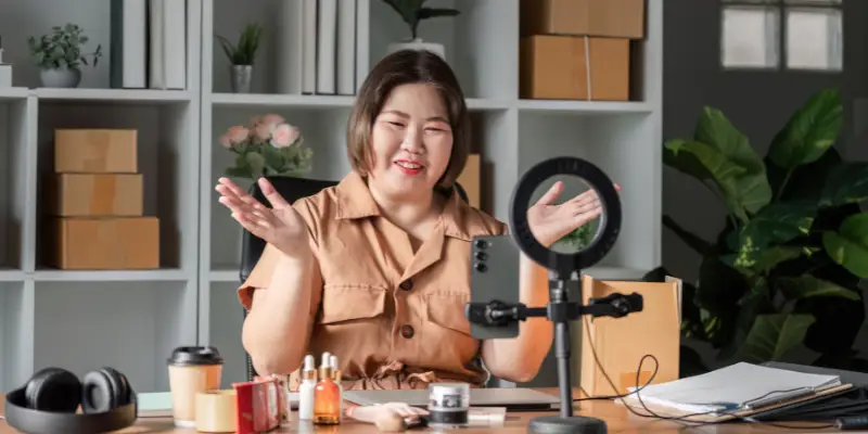 Marketing thuê ngoài cho ngành mỹ phẩm (4)