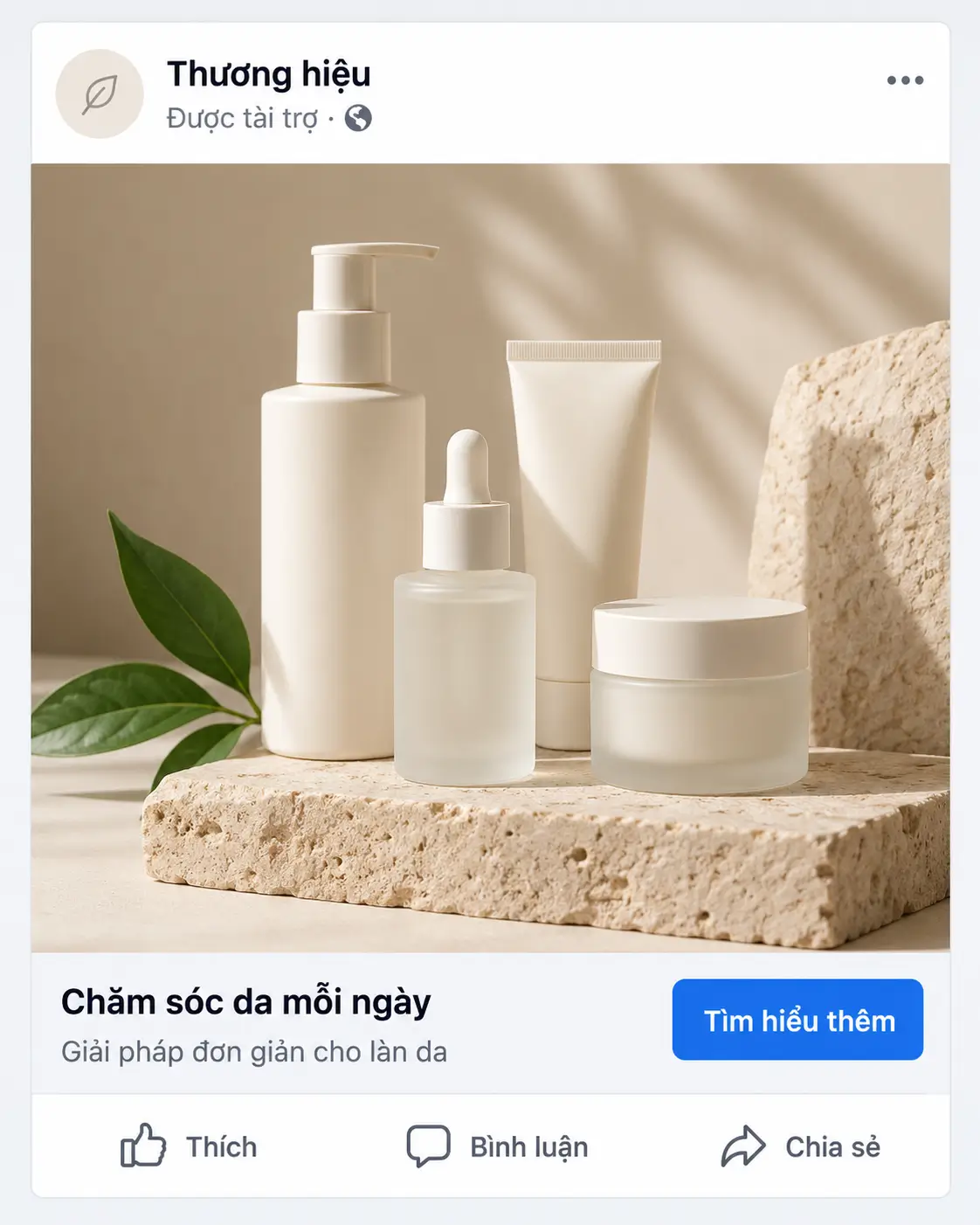 Mẫu quảng cáo hiển thị trên Facebook